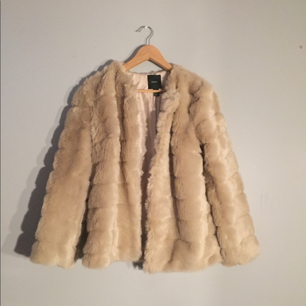 F21 FAUX FUR COAT